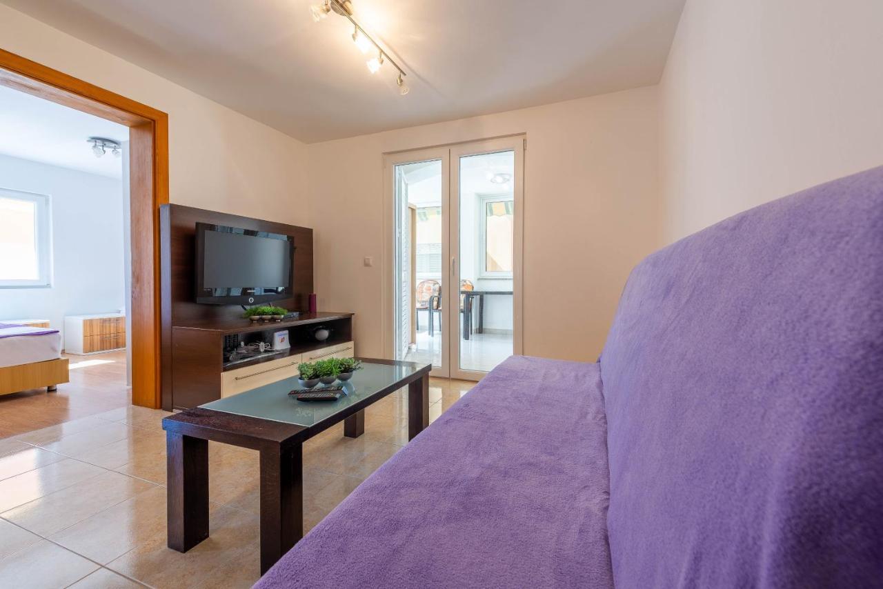 Niko Apartment วีร์ ภายนอก รูปภาพ